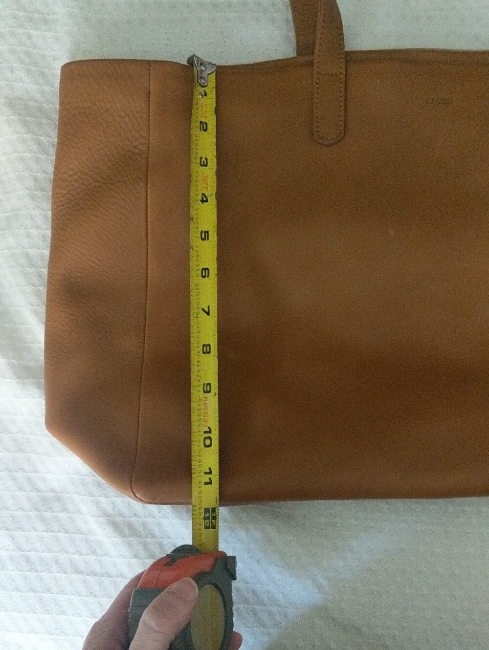 ✨ RARE FIND: Vintage USA BAGGU Minimalist Leather Tote in Saddle Tan ✨ - Picture 12 of 16